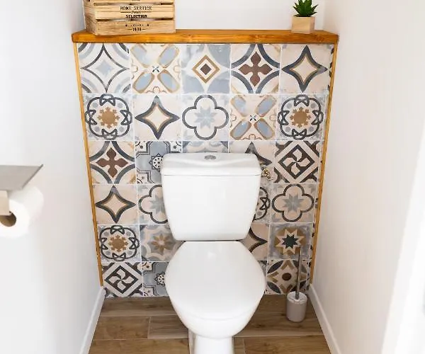 Cosy Avec Parking Prive A * سوموور