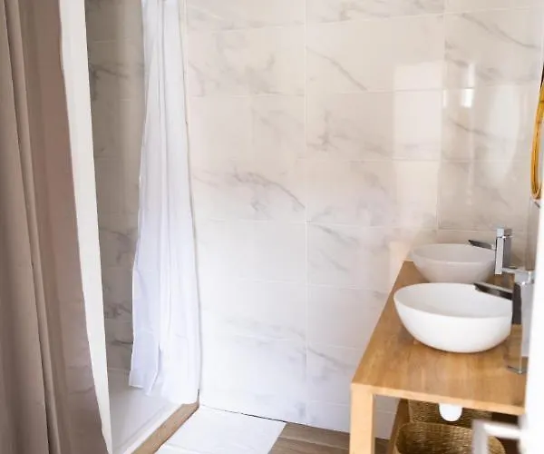 公寓 Cosy Avec Parking Prive A